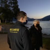 Surveillance au bord du Lac